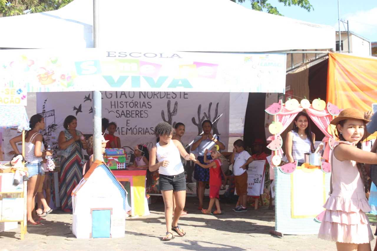 Feira Literária Camacan